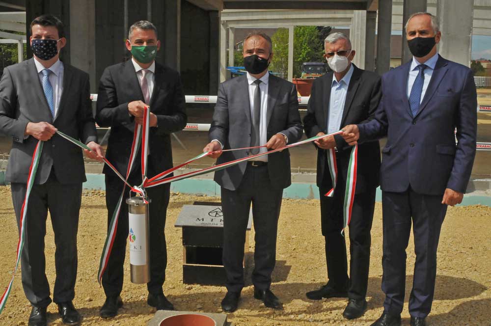 Új kutatóközpontot épít a tejkísérleti intézet 1 alapko